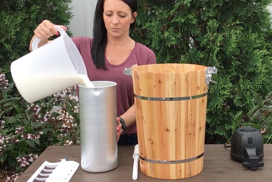 Ice Cream Maker