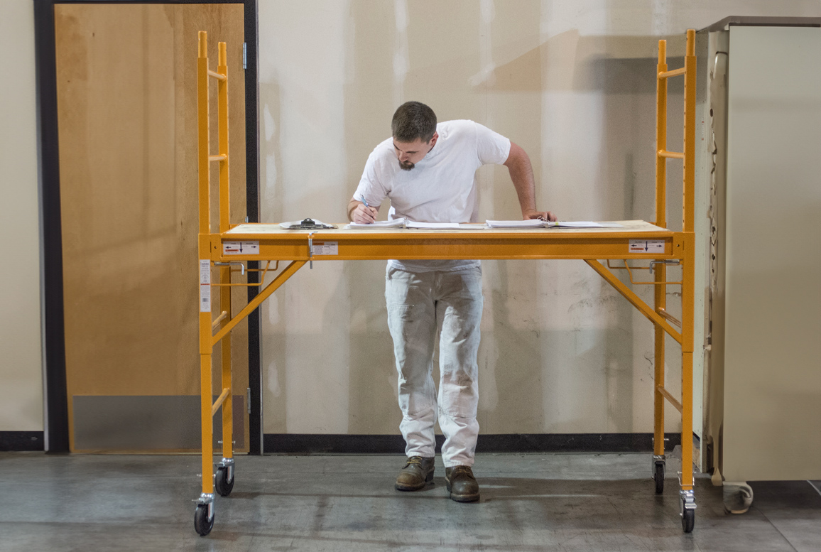 Scaffold Bakers Rack for Drywall and Painting